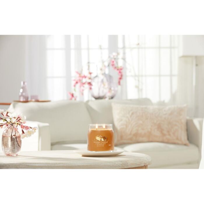 Yankee Candle Spiced Banana Bread - Signature Medium Jar